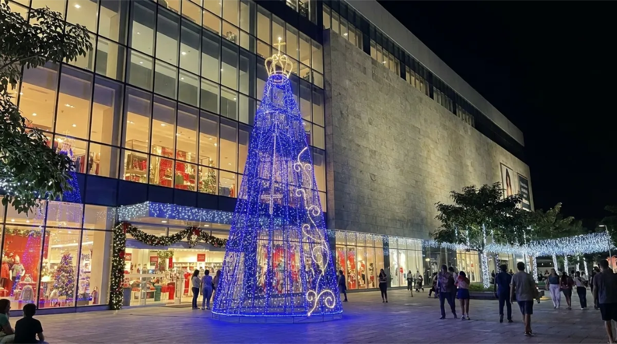 Árvore de Natal decorativa para espaço corporativo – Forma & Luz